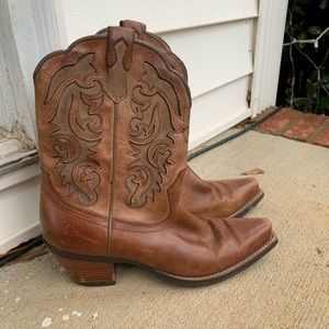 Ariat Brown cowboy boots